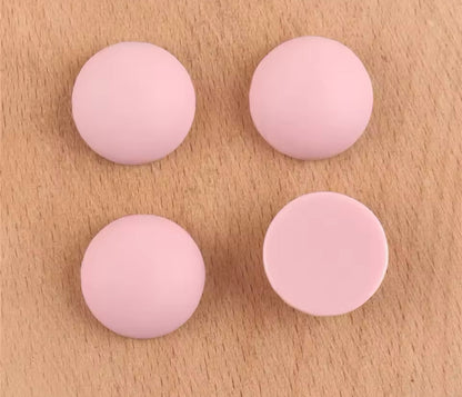 Small Circle matte cabs