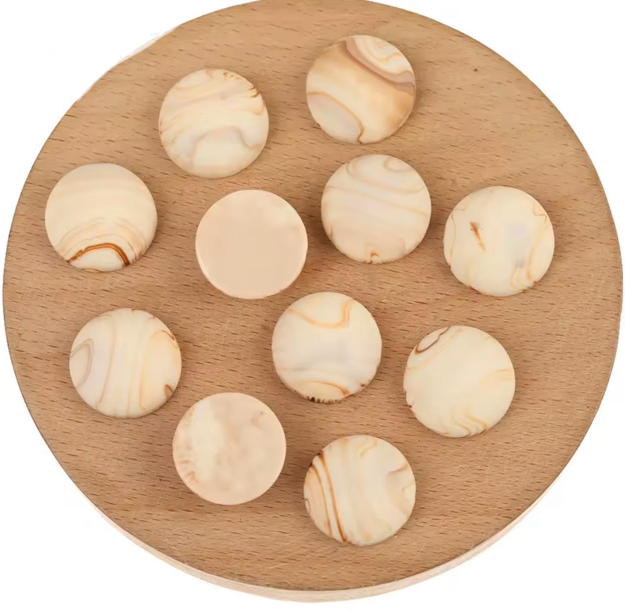 Small Circle matte cabs