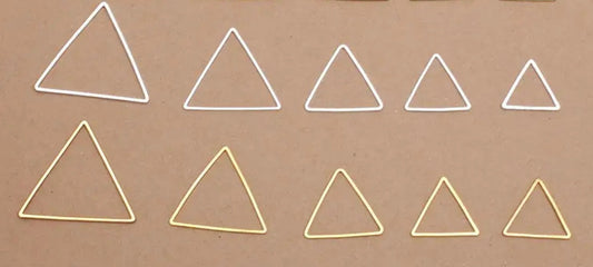 Brass Triangle Connectors